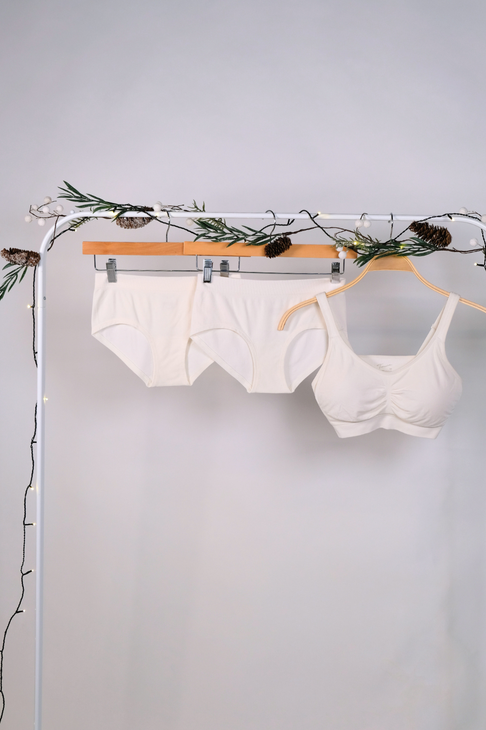 The Comfort Lover Bundle (Cream)