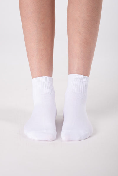 Ladies' 2-Pack Micro Crew Length Bamboo Socks - White