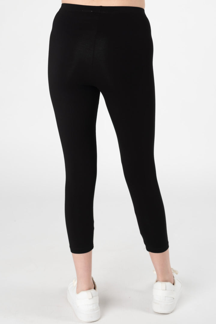 Suri Capri Bamboo Leggings - Black - Terrera
