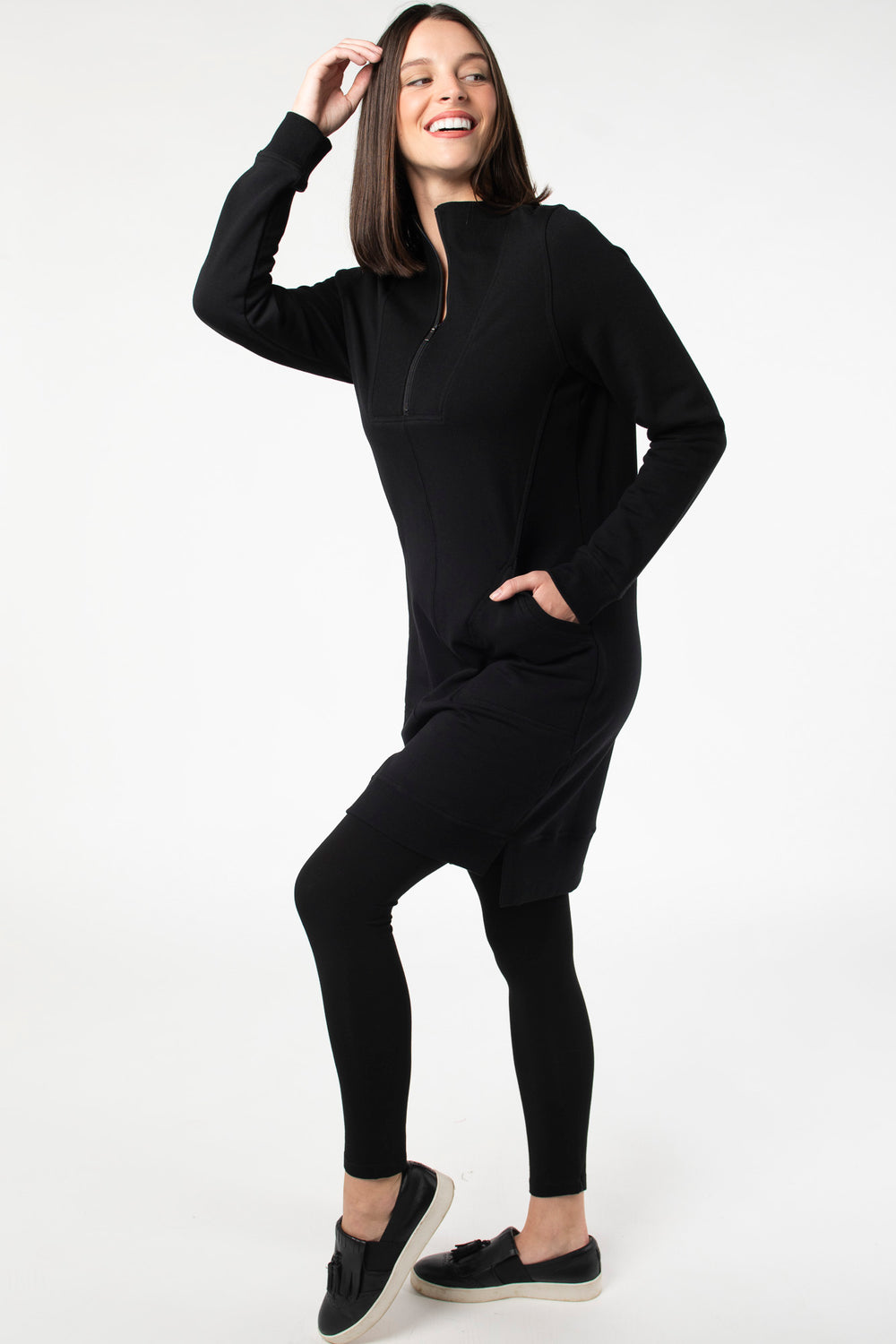 Chic bamboo half-zip fleece dress from Terrera, crafted in soft bamboo fabric for a sustainable and cozy addition to your wardrobe. 