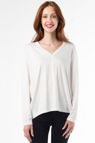 Bamboo long sleeve cocoon top in soft fabric, showcasing a sustainable and stylish eco-friendly top in the colour ‘Vanilla’ for women. 