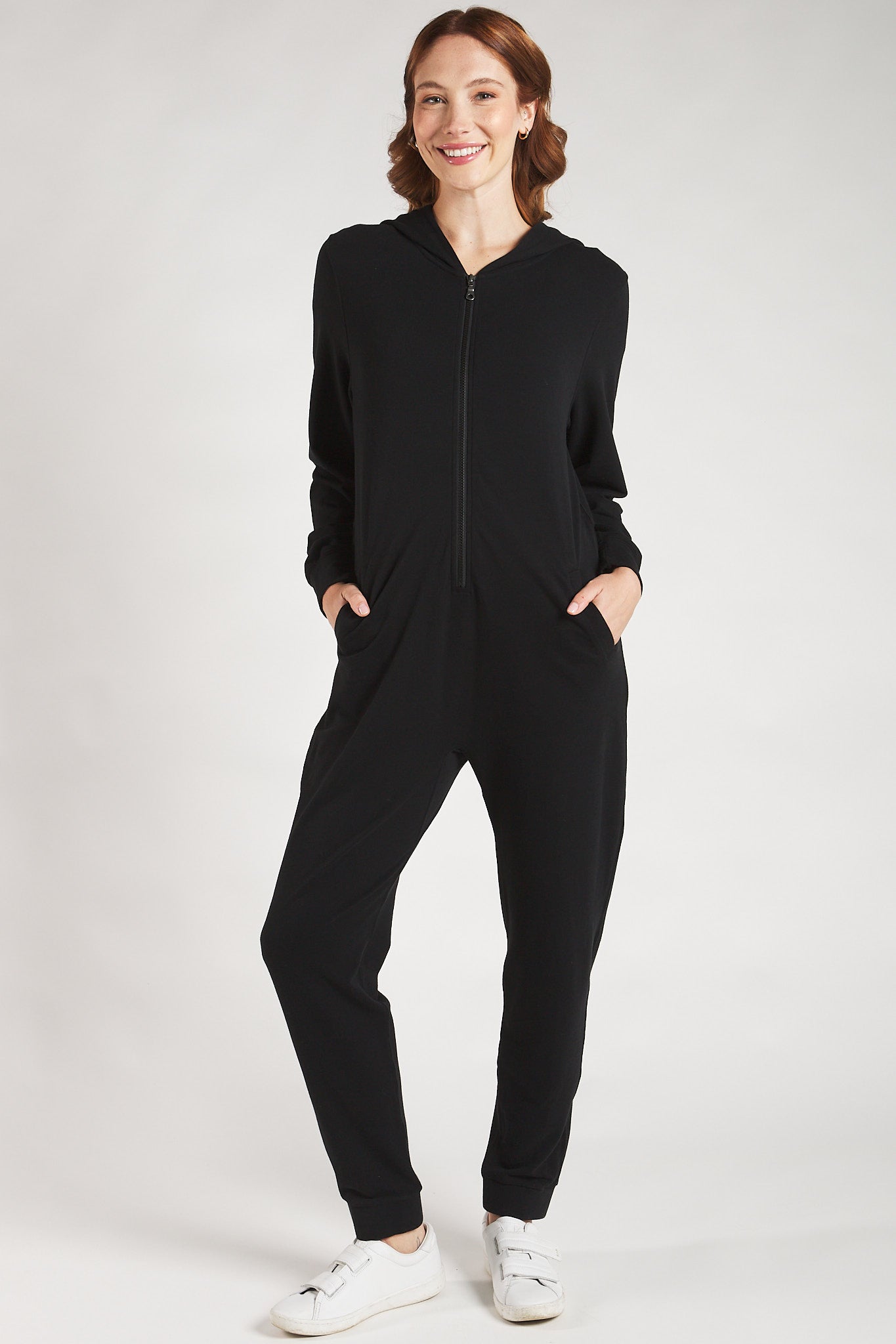 Women's black lounge jumpsuit made with sustainable bamboo from Terrera.