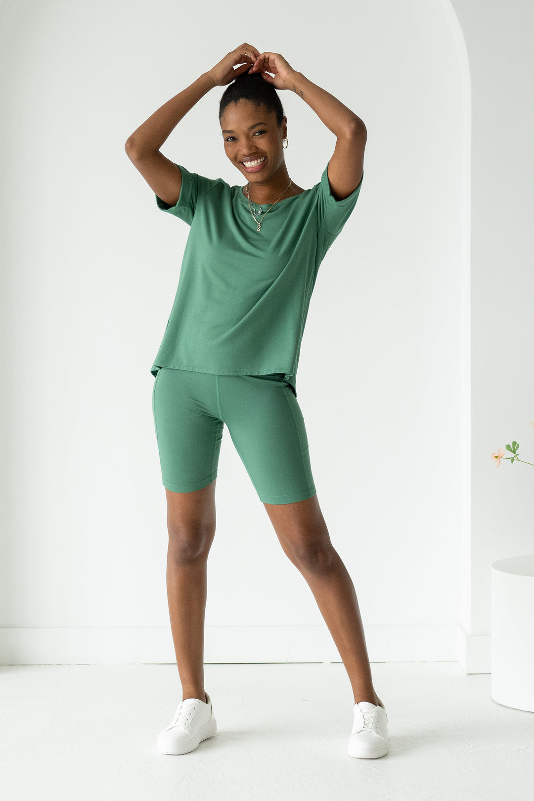 terrera womens forest green bamboo side pocket shorts canada
