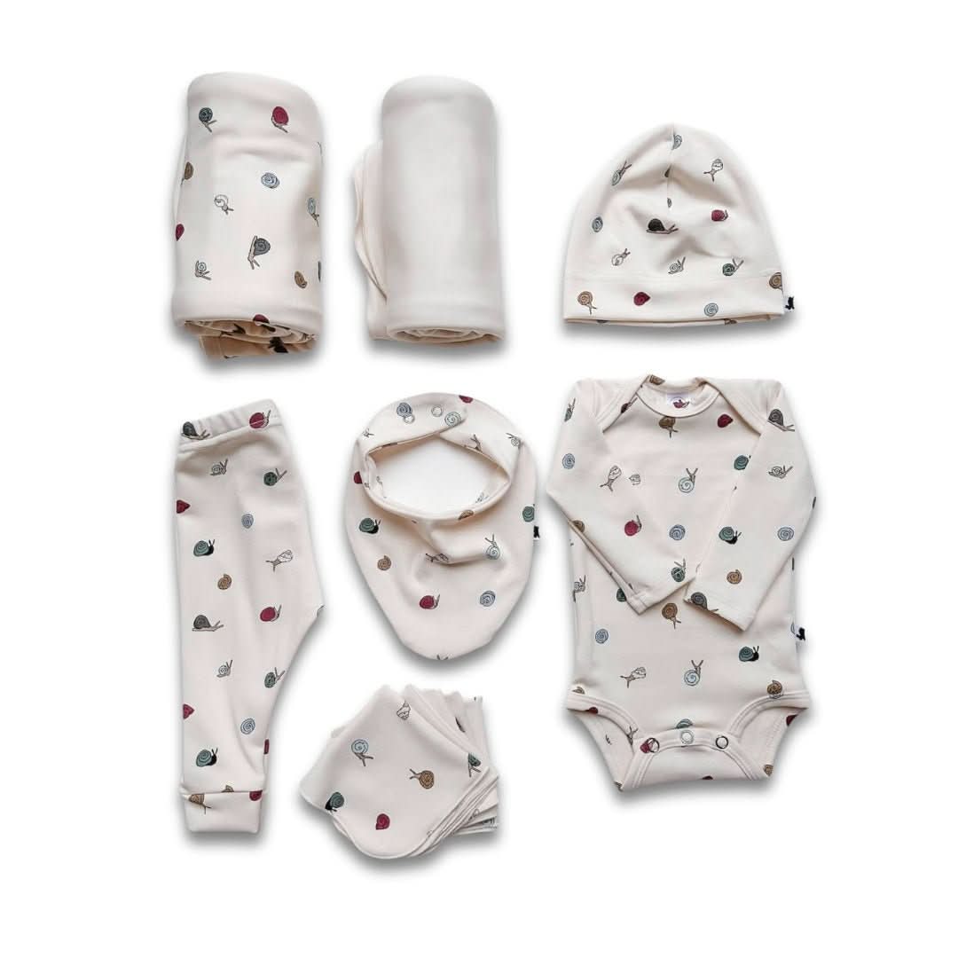 Bamboo Baby Capsule Gift Box | Ditsy Snails &amp; Cream
