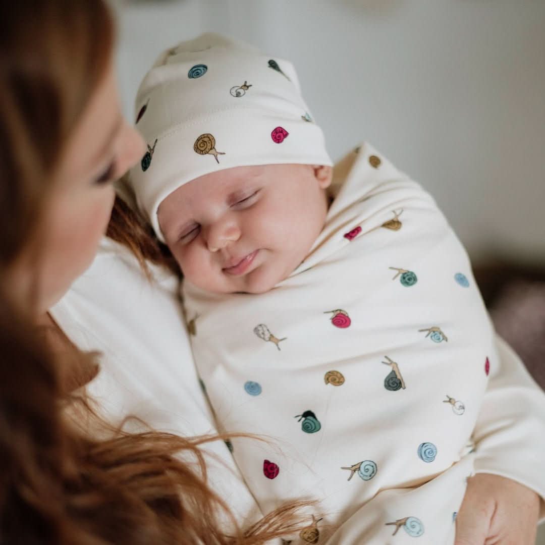 Bamboo Baby Capsule Gift Box | Ditsy Snails &amp; Cream