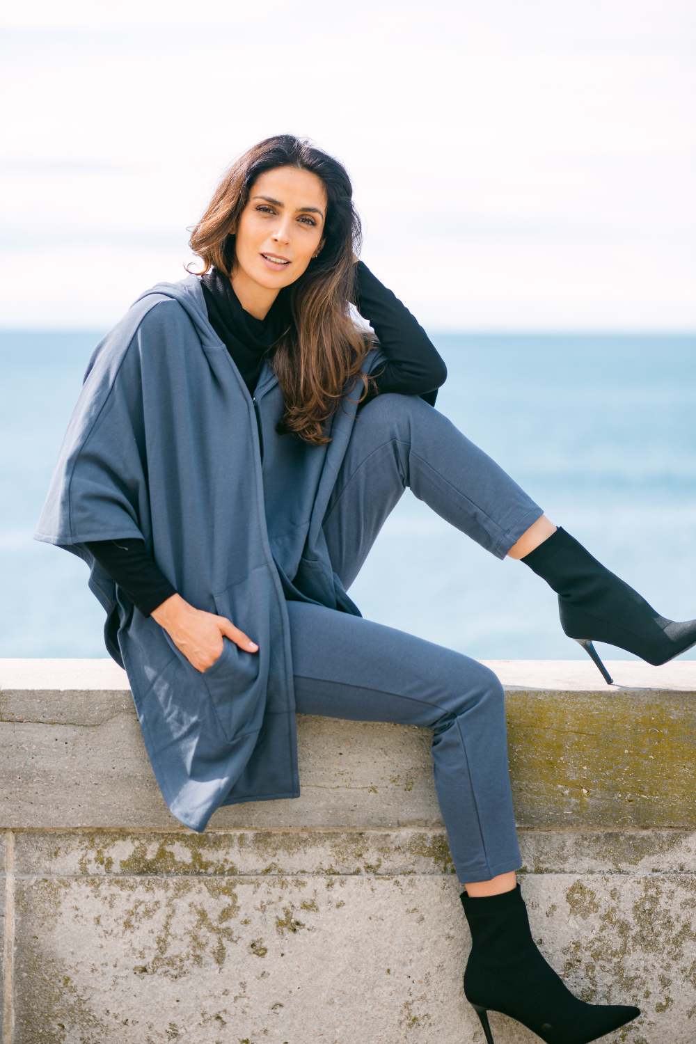 Dakota Hooded Bamboo Poncho - Anchor Blue - Terrera
