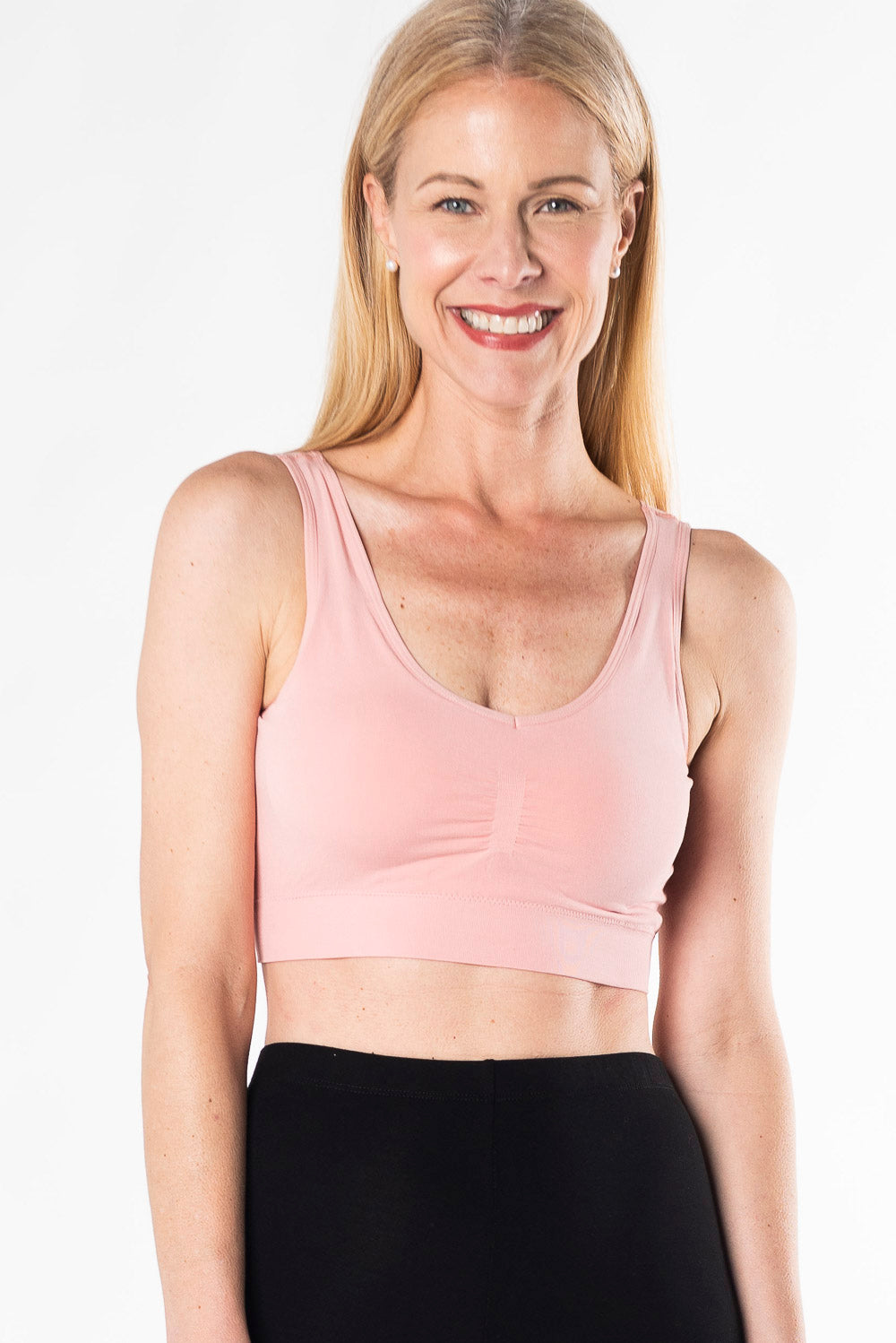 Bamboo v-neck bralette with padded cups - pink