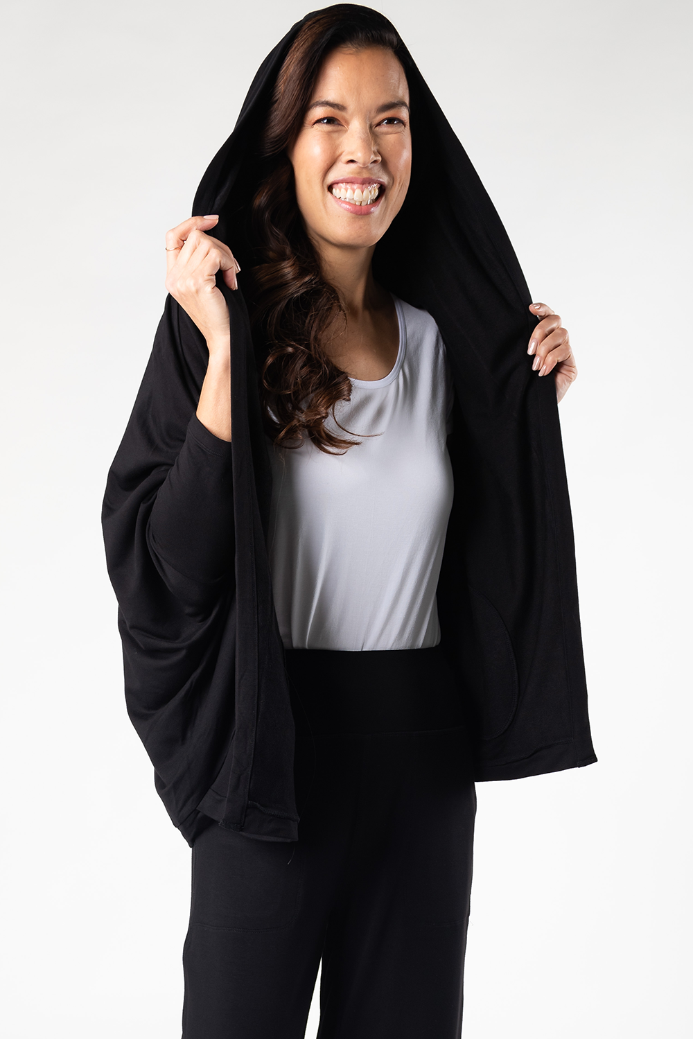 Jaime Bamboo Hoodie Cardigan - Black - Terrera