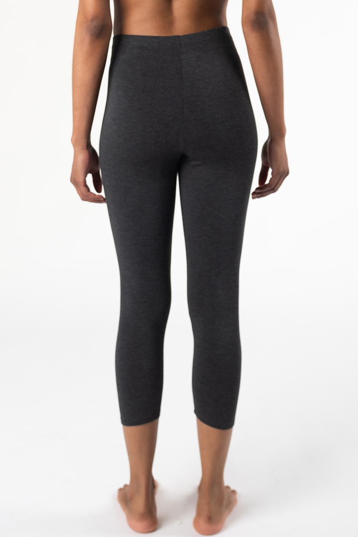 Suri Capri Bamboo Leggings - Charcoal - Terrera