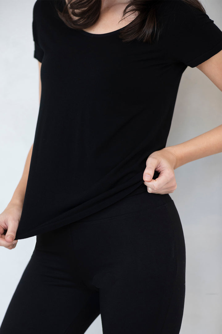 Lia Seamless Bamboo Short Sleeve Tee - Black - Terrera