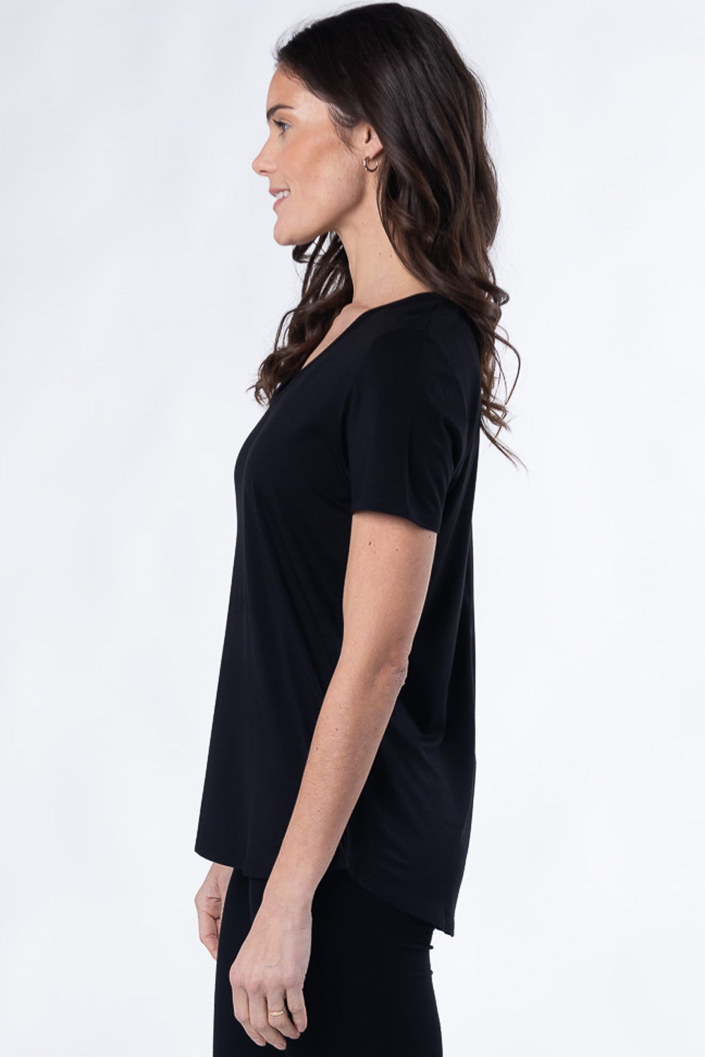 Rylie V-Neck Bamboo Tee - Black - Terrera