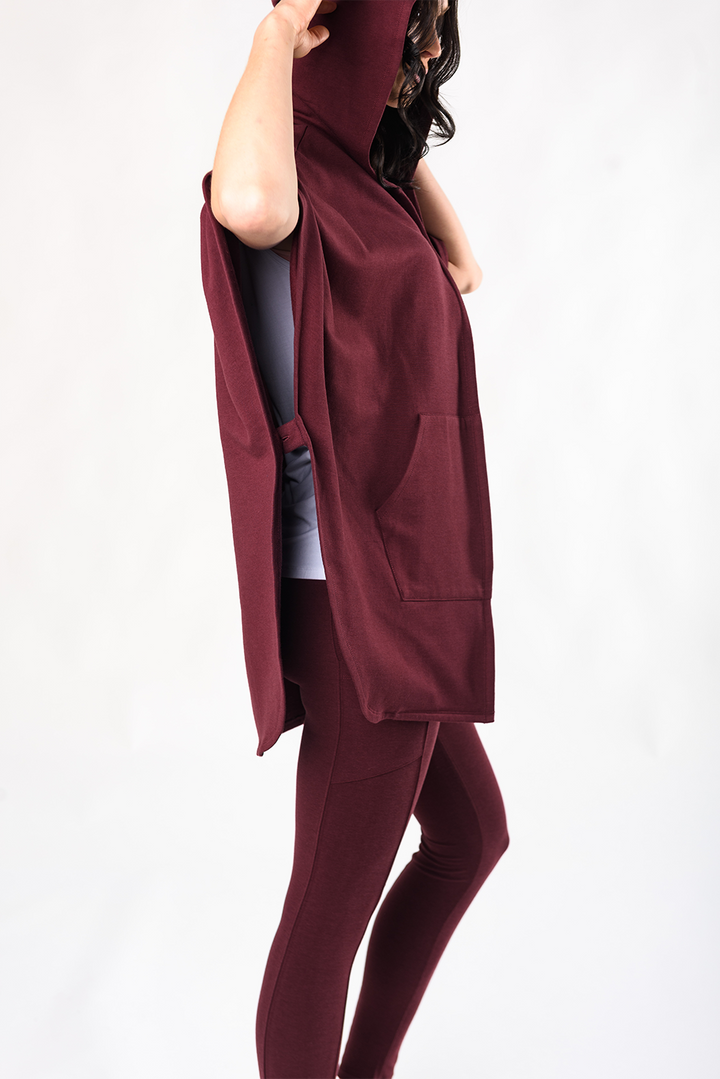 Dakota Hooded Bamboo Poncho - Wine - Terrera