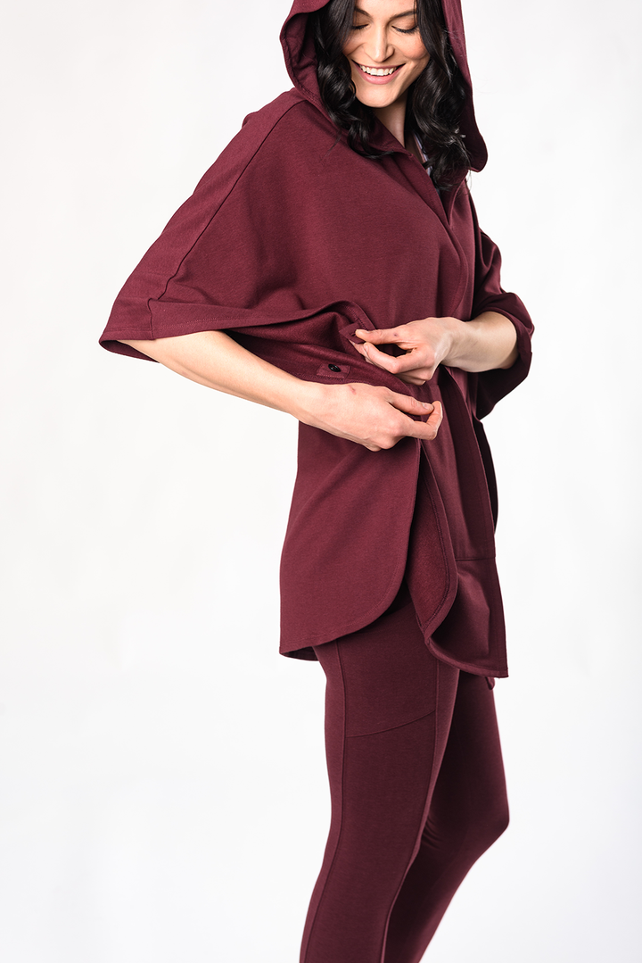 Dakota Hooded Bamboo Poncho - Wine - Terrera